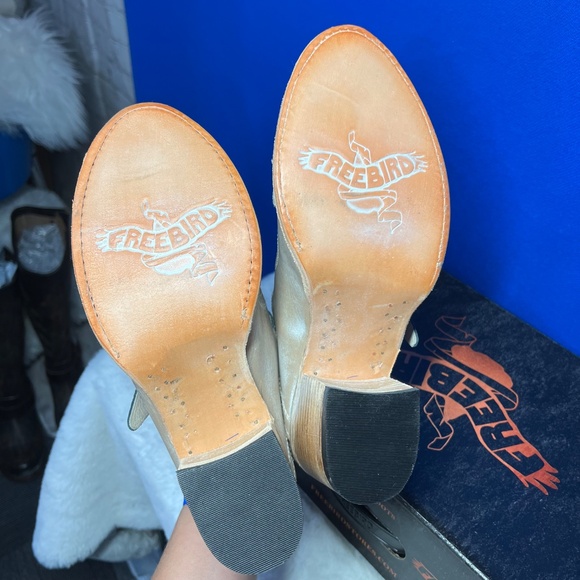 BNIB |•FREEBIRD🦅 BY STEVEN•| Caprice Leather Sandals Size 11 - Picture 2 of 13